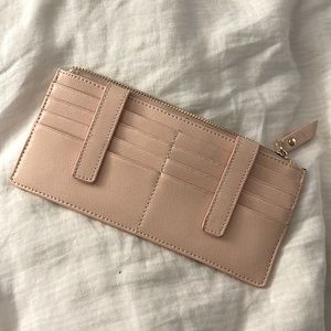 Neiman Marcus slim card holder/wallet